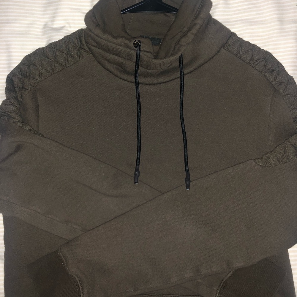 H&M Turtleneck Sweatshirt